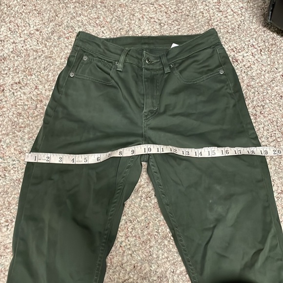 Levi’s high rise slim leg Stetchy pants - Picture 6 of 7